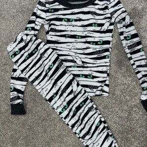 Unisex kids Halloween pajamas